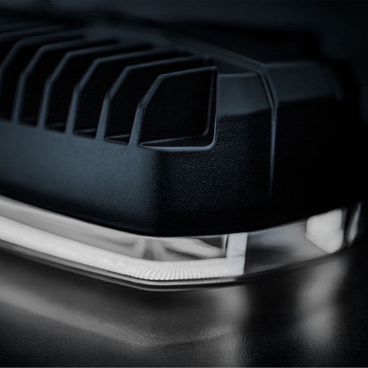 EC Approved LED Projector, Strands Firefly One - EDK.ro